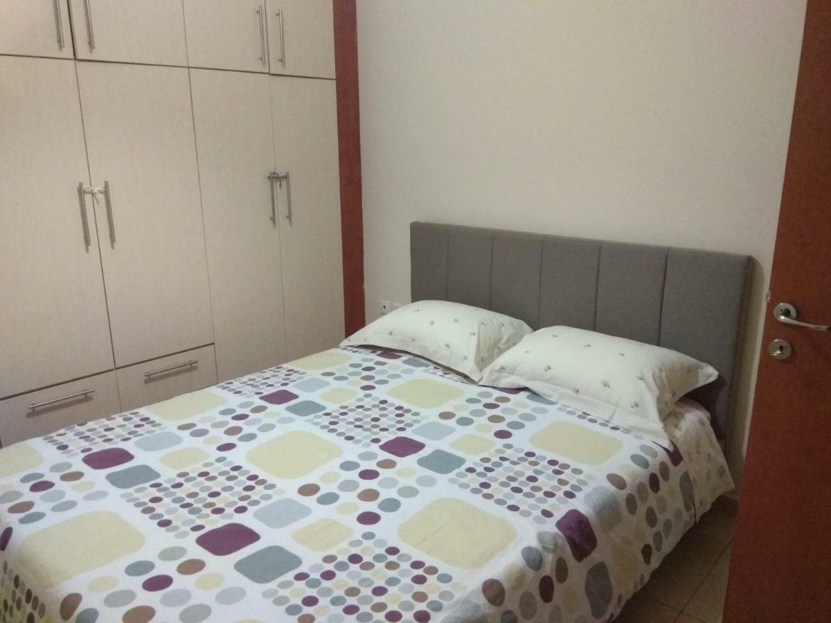 Airport Family House Daire Artemida  Dış mekan fotoğraf